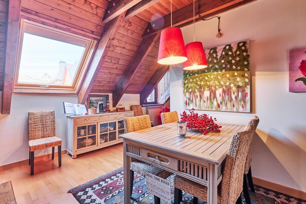 Апартаменти Atico Duplex Garaje Y Wifi Gratis Пантікоса Екстер'єр фото