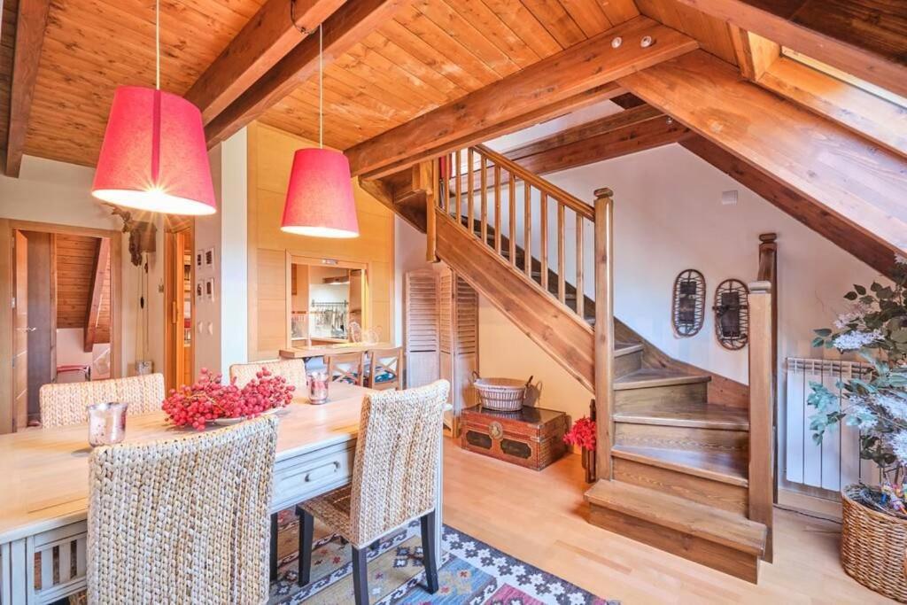 Апартаменти Atico Duplex Garaje Y Wifi Gratis Пантікоса Екстер'єр фото
